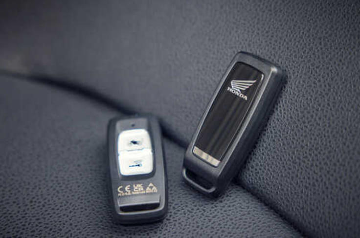 It comes with keyless-ignition and go